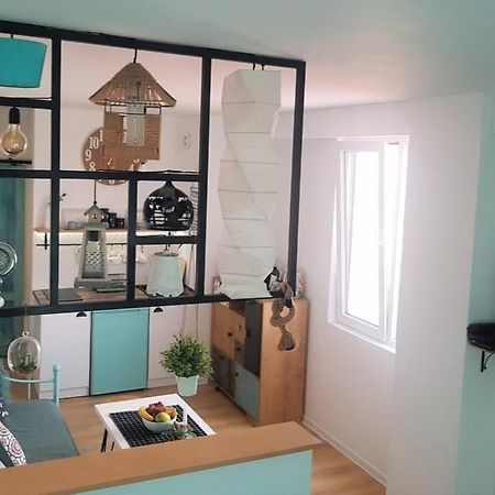 شقة 'Mint Fresh' Summer Studio In Batumi City Center المظهر الخارجي الصورة